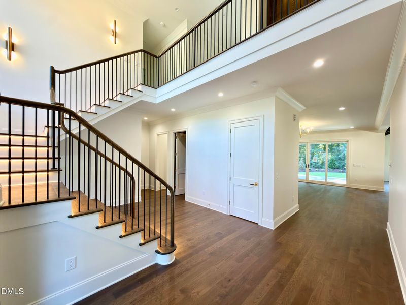 1504 Strothmore Ct, Raleigh, NC 27615