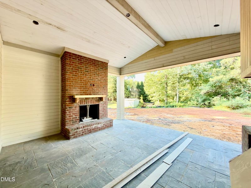 1504 Strothmore Ct, Raleigh, NC 27615