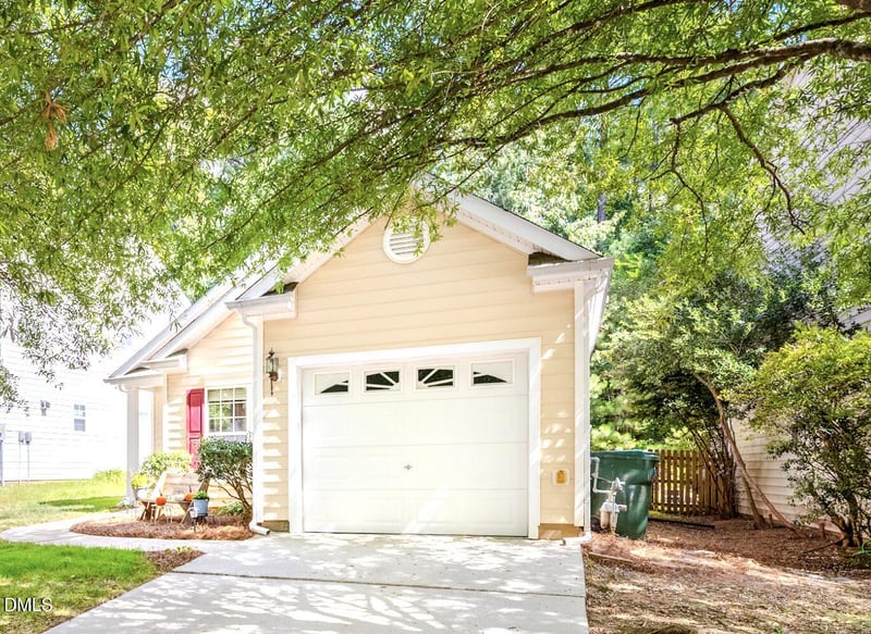 1505 Crimson Creek Dr, Durham, NC 27713