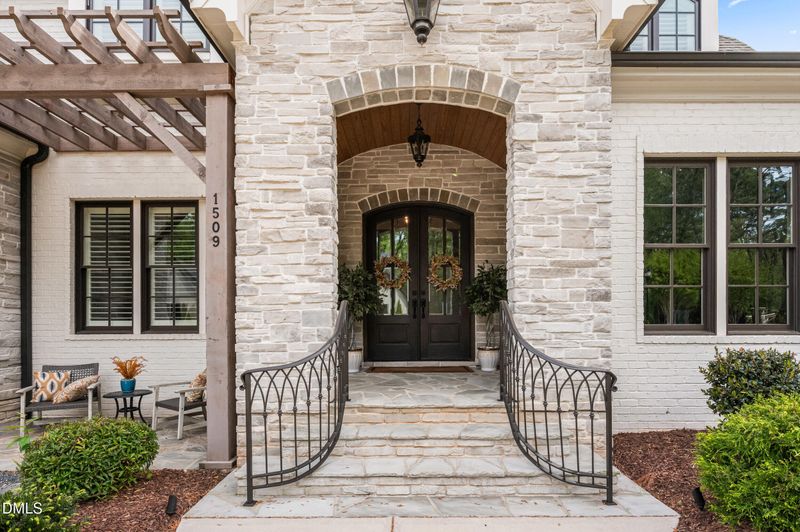 1509 Kirkby Ln, Raleigh, NC 27614