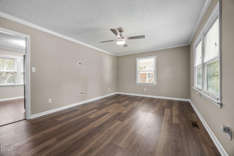 1509 Woodard St, Raleigh, NC 27610