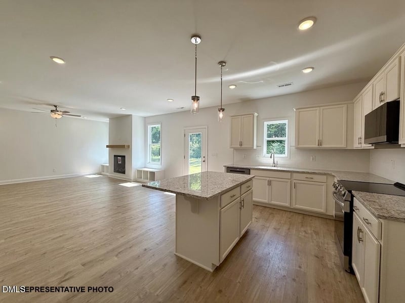 151 Cordgrass Ct, Smithfield, NC 27577