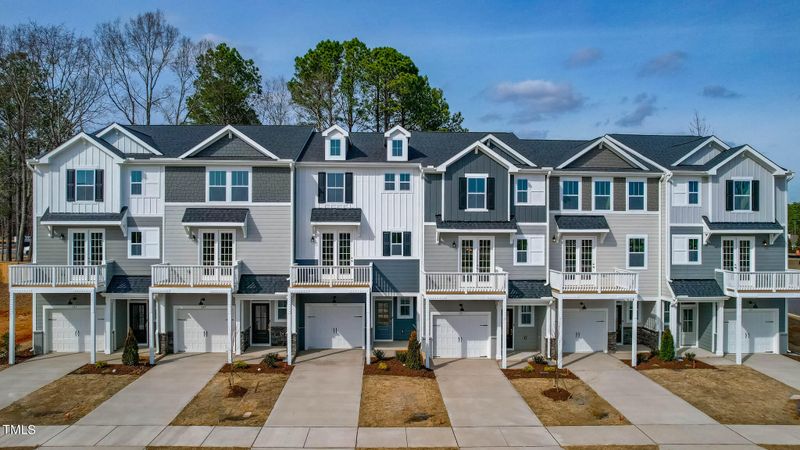 151 Sugar Run Dr #37, Fuquay Varina, NC 27526