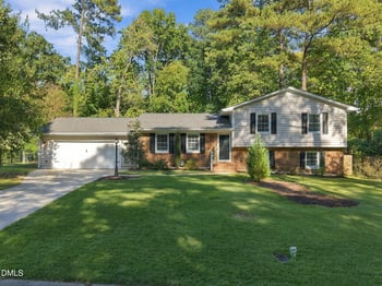 1512 Brooklyn Rd, Apex, NC 27502
