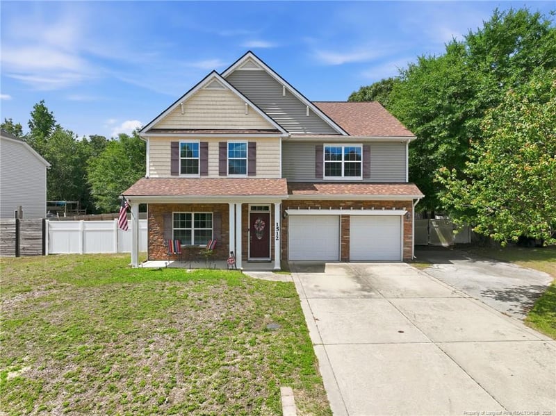 1512 Dulles Rd, Hope Mills, NC 28348
