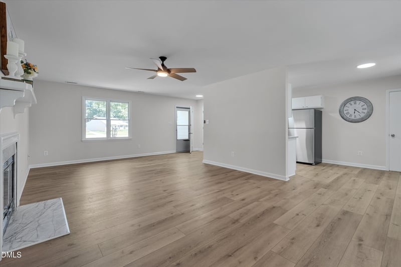 1513 Laverton Ct, Fuquay Varina, NC 27526