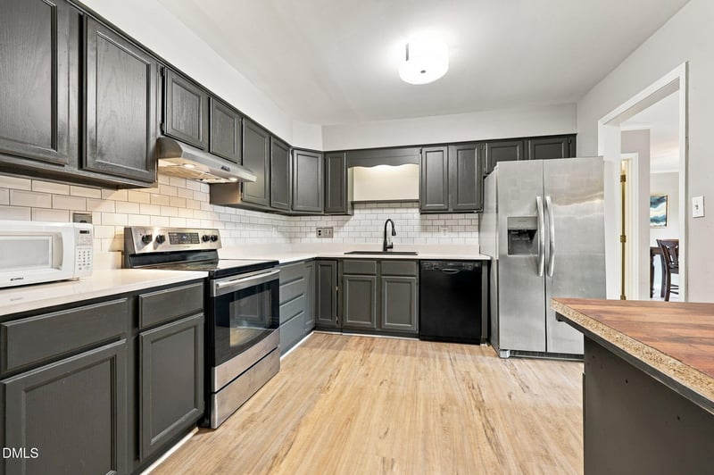 1515 E Franklin St #12, Chapel Hill, NC 27514