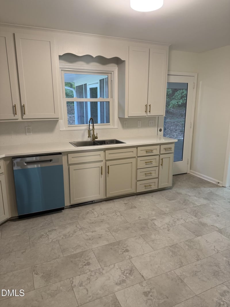 1518 Southwood Dr, Durham, NC 27707