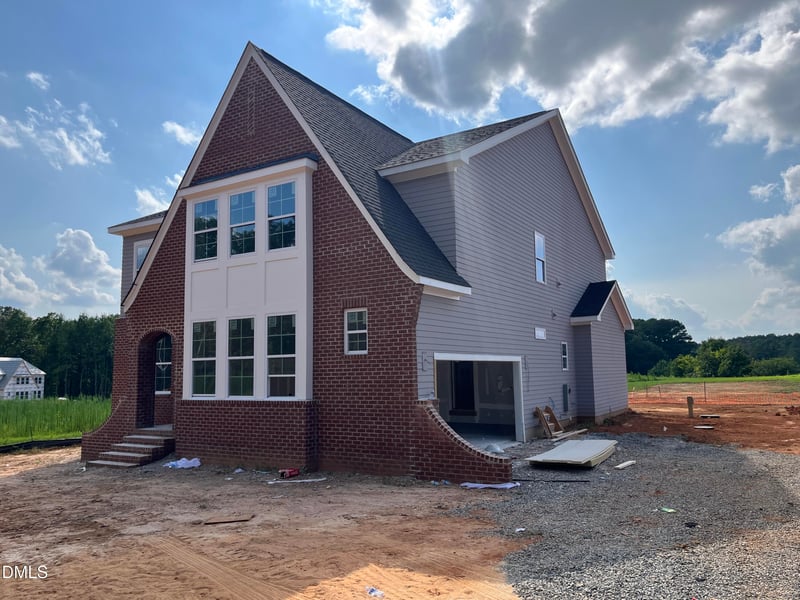 153 Isabelle Valley Dr, Zebulon, NC 27597