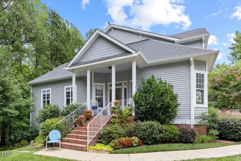 153 Summit Oaks Ln, Holly Springs, NC 27540