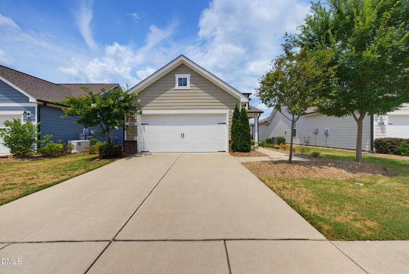 1532 White Admiral St, Fuquay Varina, NC 27526