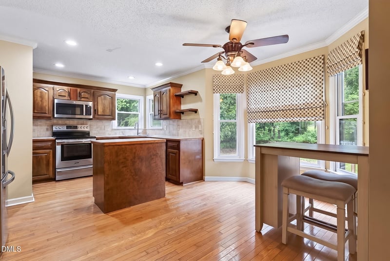 154 Blair Dr, Angier, NC 27501