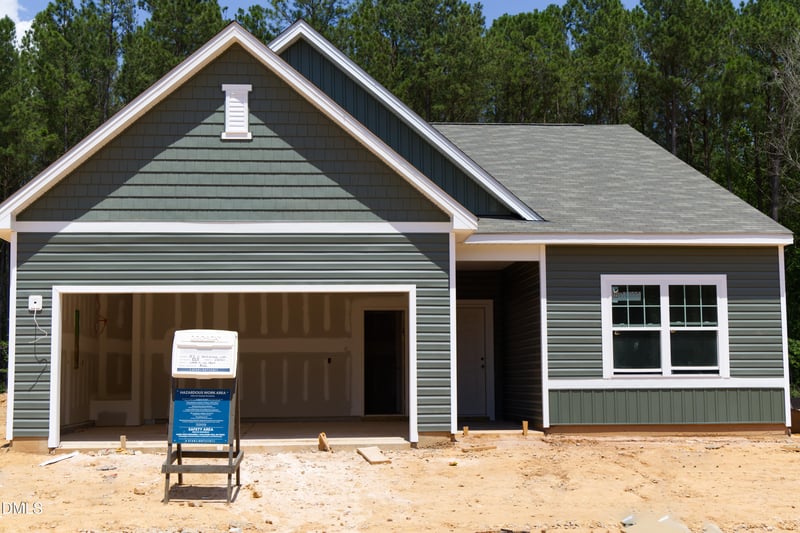 155 S Waterstone Ln, Clayton, NC 27520