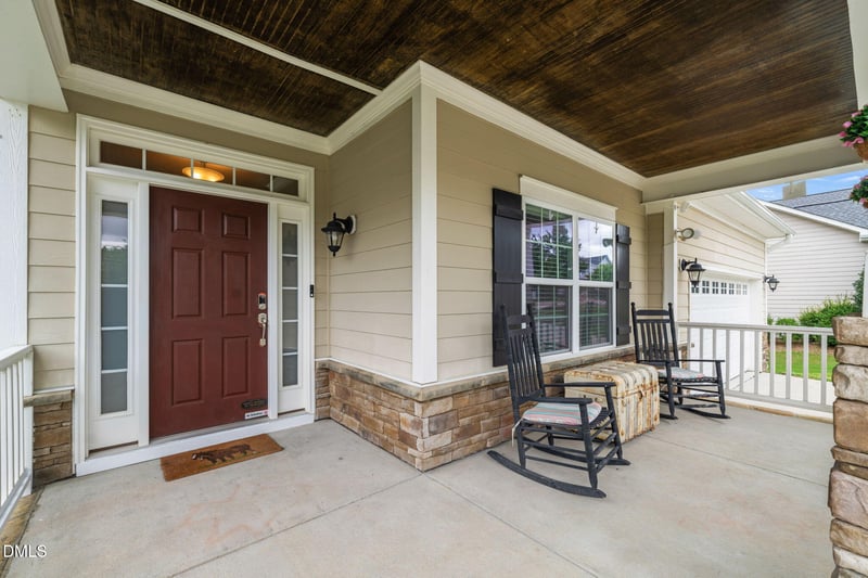 1550 Lake Louise Ln, Fuquay Varina, NC 27526