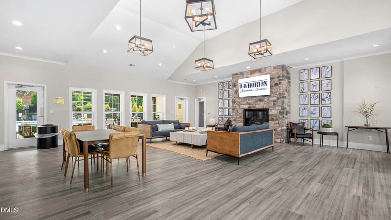 1553 Aberdeen Dr, Mebane, NC 27302