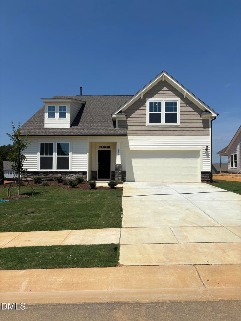 156 Appleseed Dr, Lillington, NC 27546
