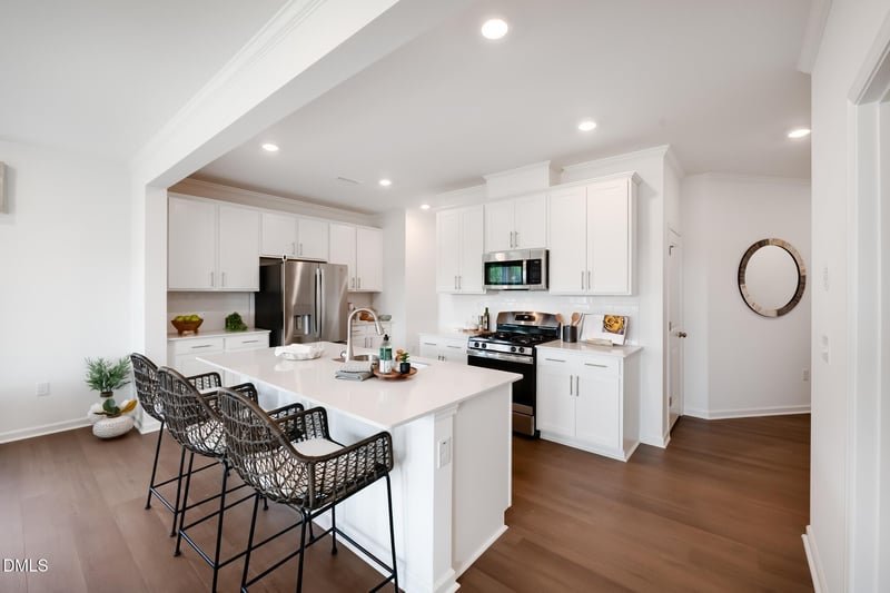 1562 Maple Branch Cir, Graham, NC 27253