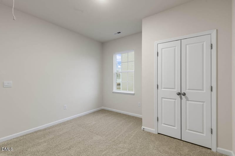1568 Aberdeen Dr, Mebane, NC 27302