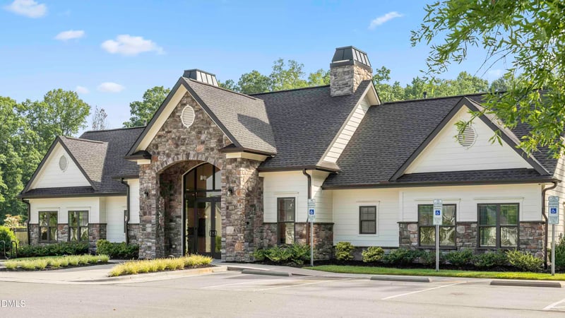 1569 Aberdeen Dr, Mebane, NC 27302