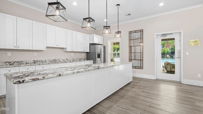 1569 Aberdeen Dr, Mebane, NC 27302