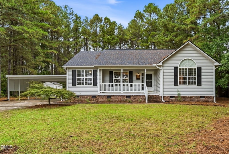 158 Lassiter Farms Ln, Clayton, NC 27520