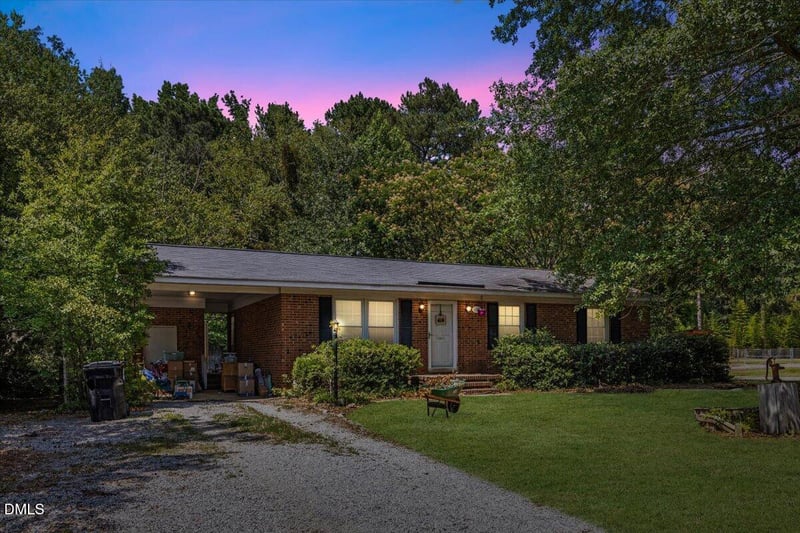 158 Mitchner Dr, Smithfield, NC 27577