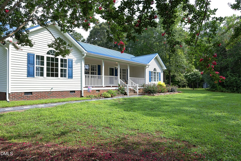 1581 Deep River Rd, Sanford, NC 27330