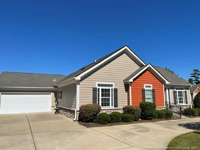 159 Nandina Ct, Fayetteville, NC 28311