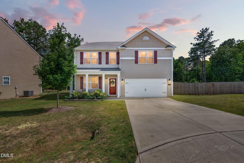 159 Weatherstone Ln, Zebulon, NC 27597