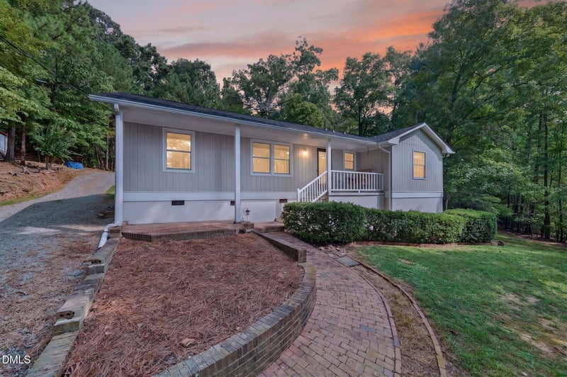 16 Piney Mountain Rd, Chapel Hill, NC 27514