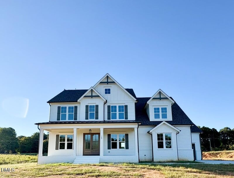 160 Broadleaf Ln, Youngsville, NC 27596