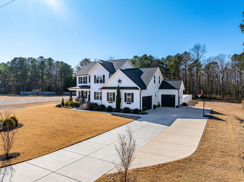 1605 Freedom Rd, Smithfield, NC 27577