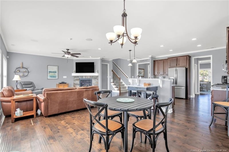 1612 Man O War Dr, Hope Mills, NC 28348