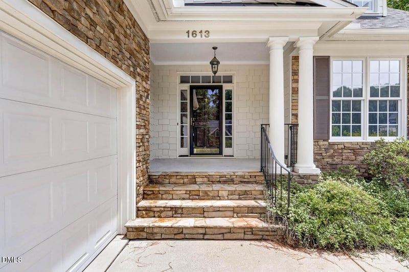 1613 Wooten Ct, Wake Forest, NC 27587