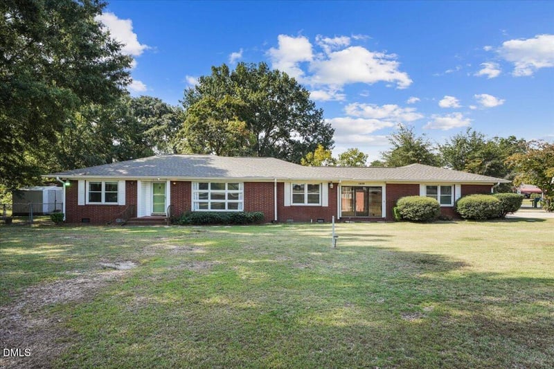 1618 Us Highway 70 W, Goldsboro, NC 27530