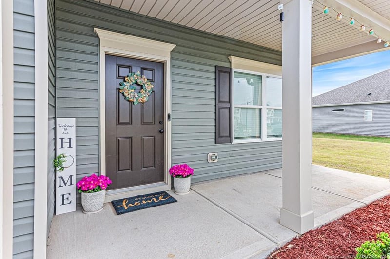 1622 Old Barn Rd, Fayetteville, NC 28312