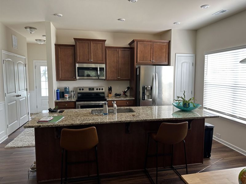 163 Clear Valley Dr, Sanford, NC 27330