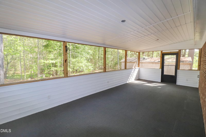163 Walton Rd, Youngsville, NC 27596