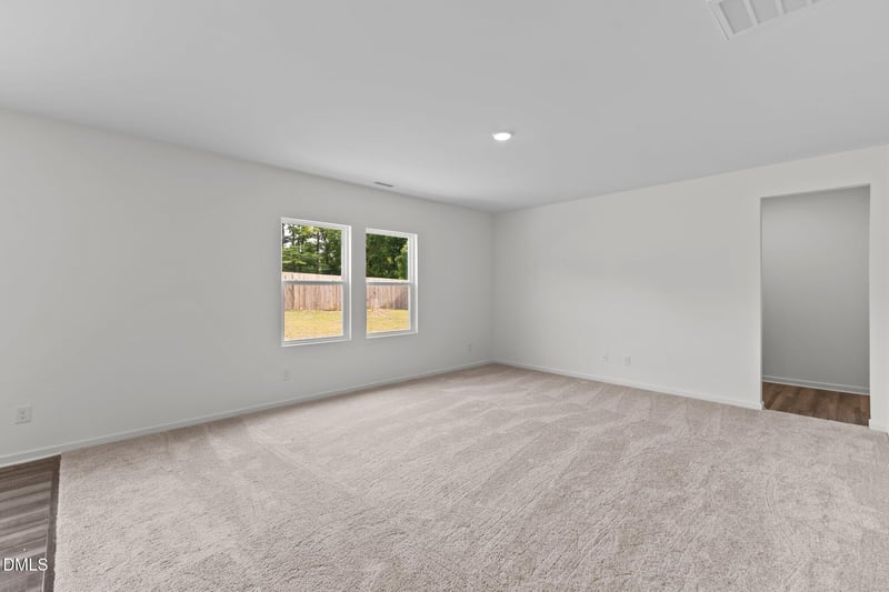 163 S Waterstone Ln, Clayton, NC 27520