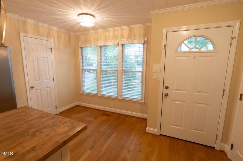 1636 Claiborne Ct, Raleigh, NC 27606