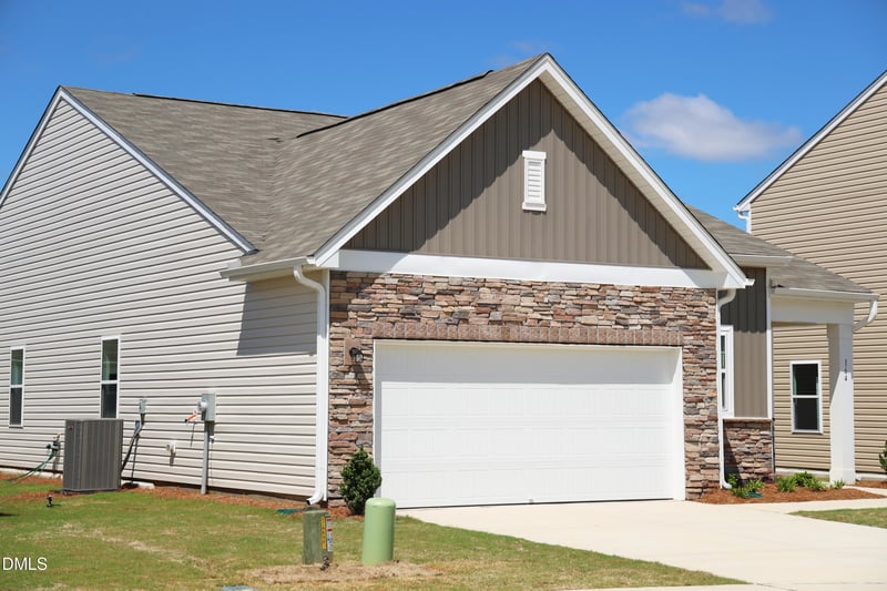 164 Bedstone Way, Clayton, NC 27520
