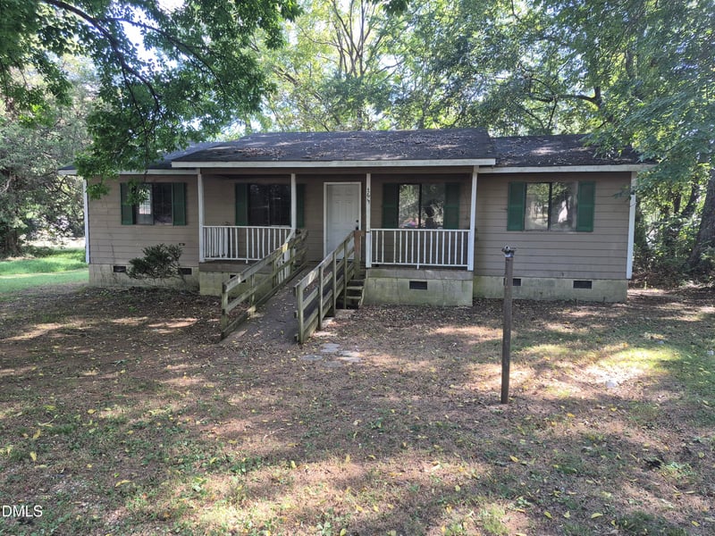 164 E Cornwallis St, Pittsboro, NC 27312