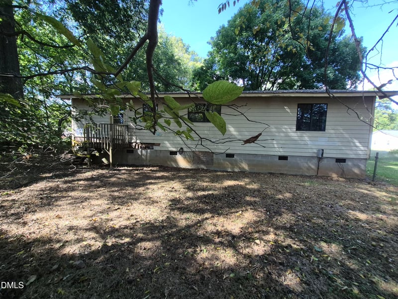 164 E Cornwallis St, Pittsboro, NC 27312