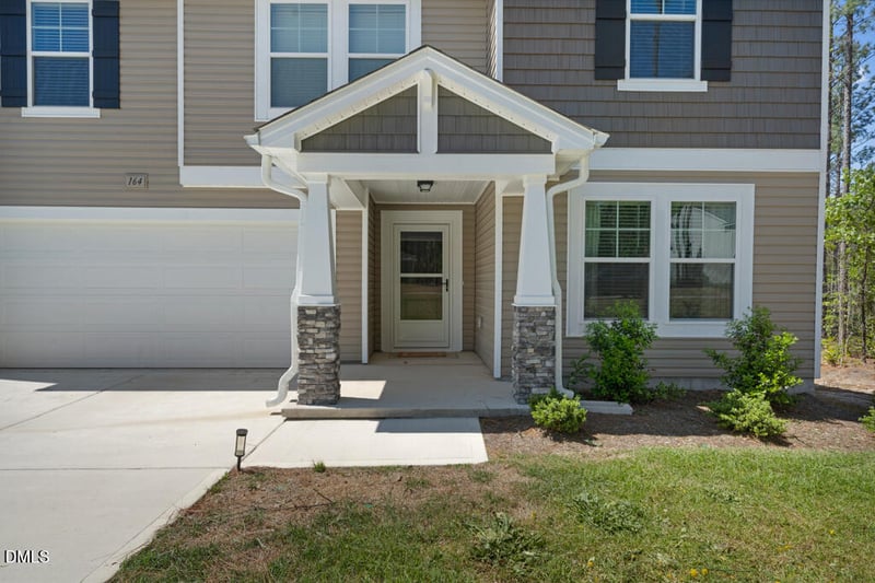164 Rocking Horse Ln, Sanford, NC 27332