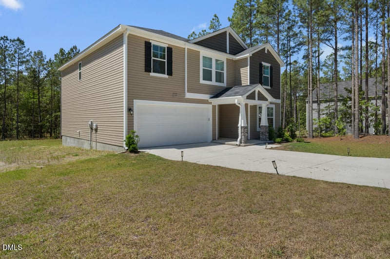 164 Rocking Horse Ln, Sanford, NC 27332