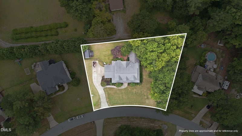 164 Sherman Pines Dr, Fuquay Varina, NC 27526