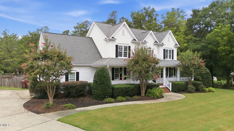 164 Sherman Pines Dr, Fuquay Varina, NC 27526