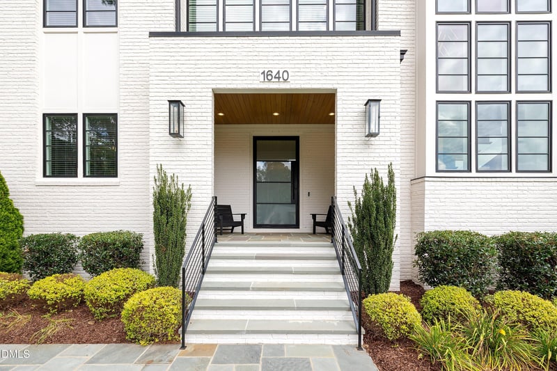 1640 Estate Valley Ln, Raleigh, NC 27613