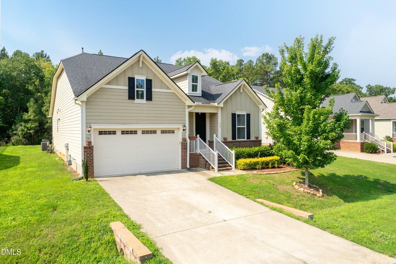 165 Olde Liberty Dr, Youngsville, NC 27596