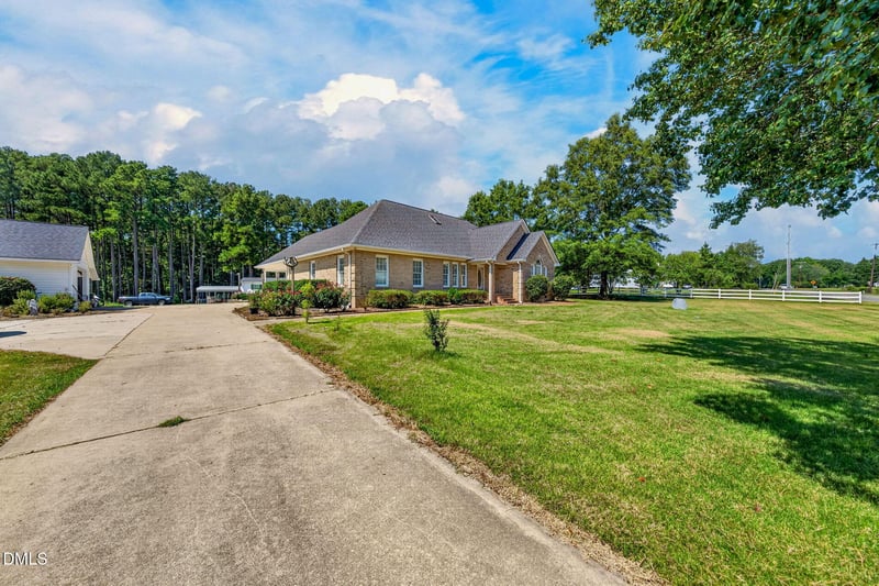 1663 Hayes Rd, Creedmoor, NC 27522